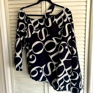 SHEIN Curve 3X Black & White Alphabet 1 Shoulder Top w/Silver Latch on S…